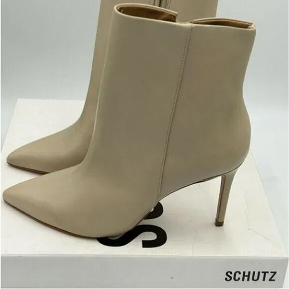 Women’s Schutz Mikki leather ankle boots size 7.5 made in Brazil - Picture 8 of 10